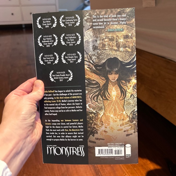 Monstress Volume 3 Haven Marjorie Liu - Picture 2 of 3